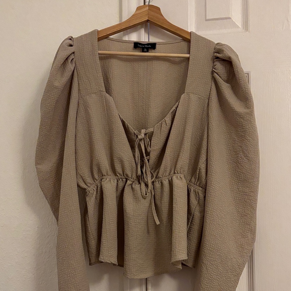 Lea & Viola Tan Tie-Front Blouse